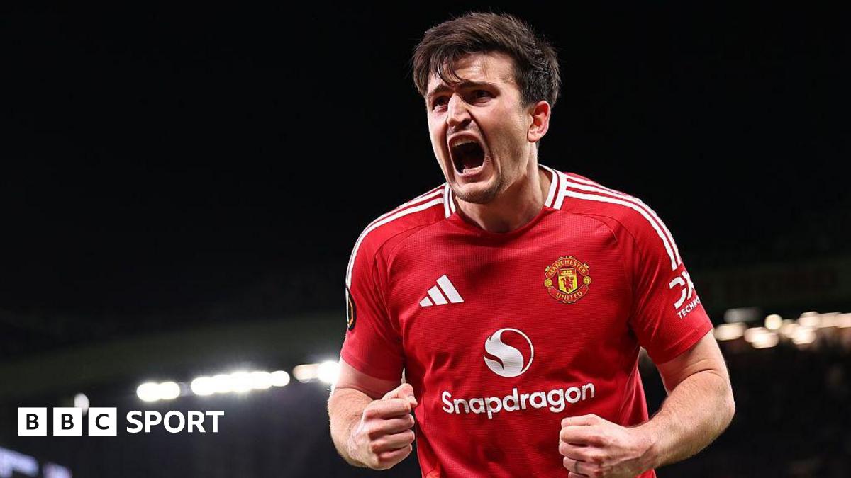 Man Utd 5-4 Lyon (7-6 on aggregate after extra time): The other greatest European comebacks