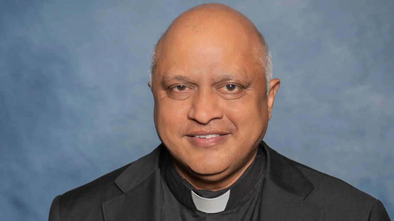 Kansas Catholic priest Arul Carasala dies after being shot at his church