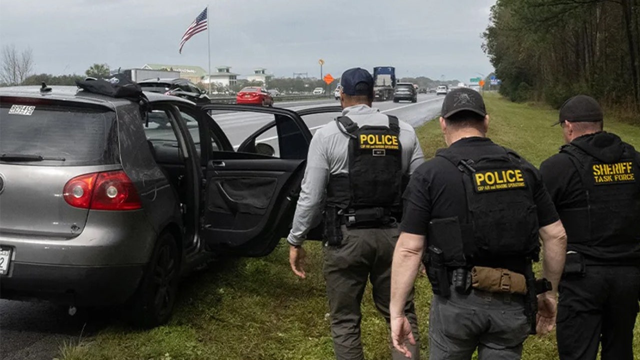 Florida halts migrant arrests in showdown with federal judge