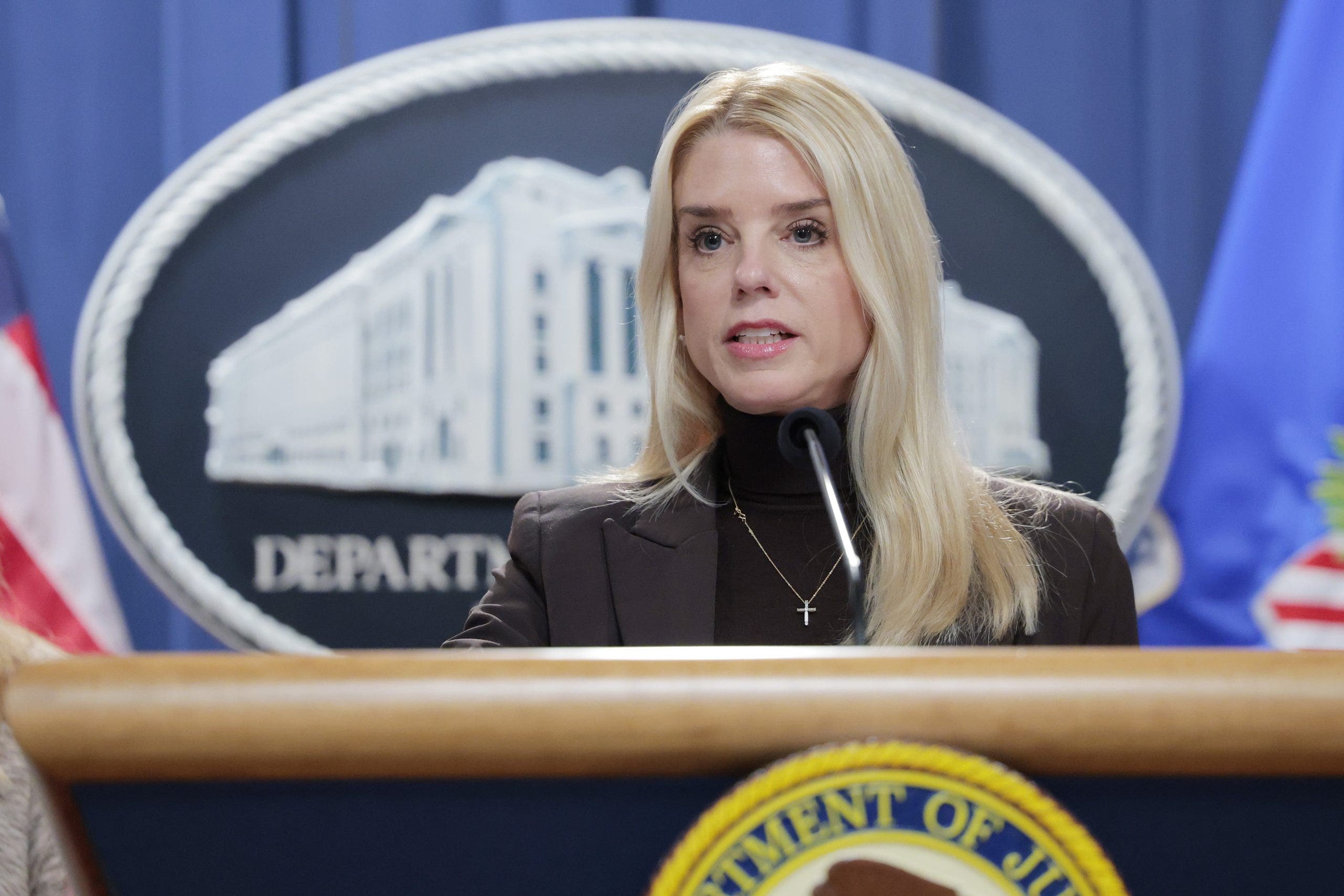 AG Pam Bondi stands by ICE as key source in decision to deport alleged MS-13 gang member