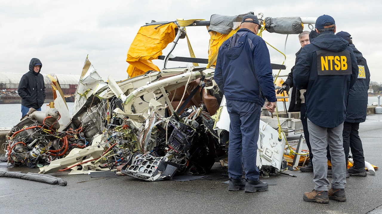 NTSB finds tour helicopter that crashed into Hudson River did not have flight recorders