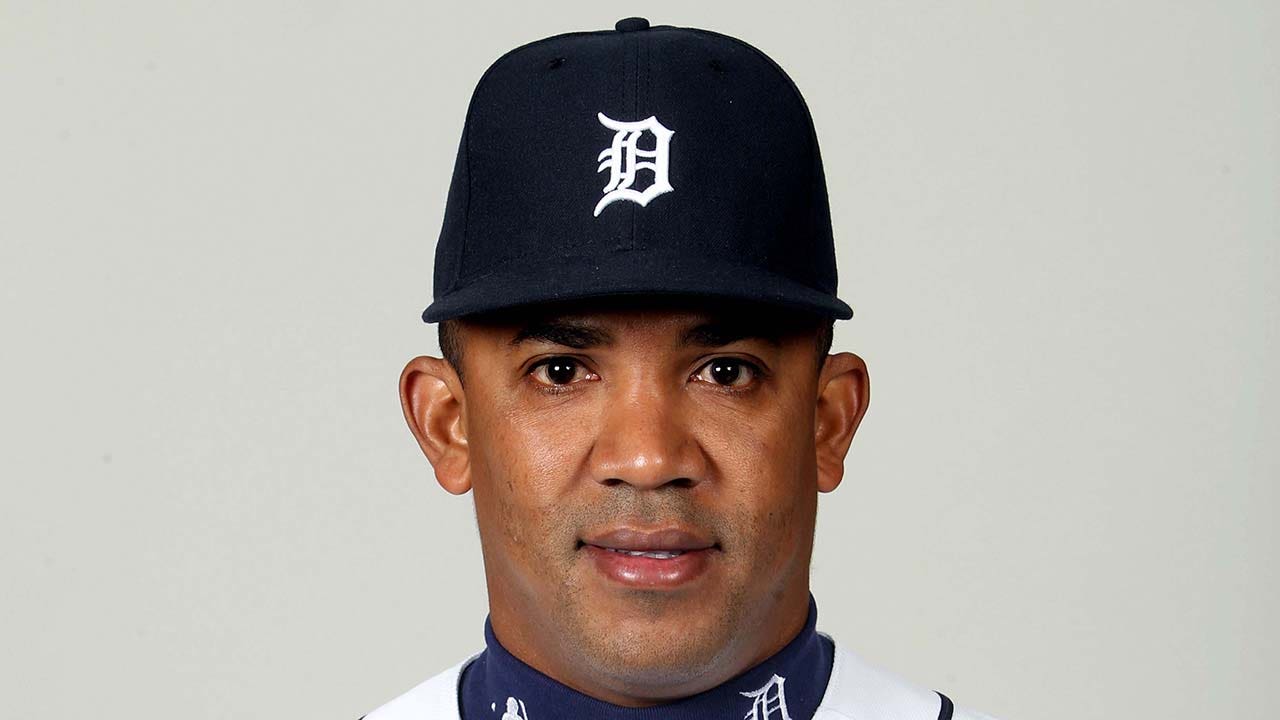 Octavio Dotel death: World Series champ dies after club’s roof collapses