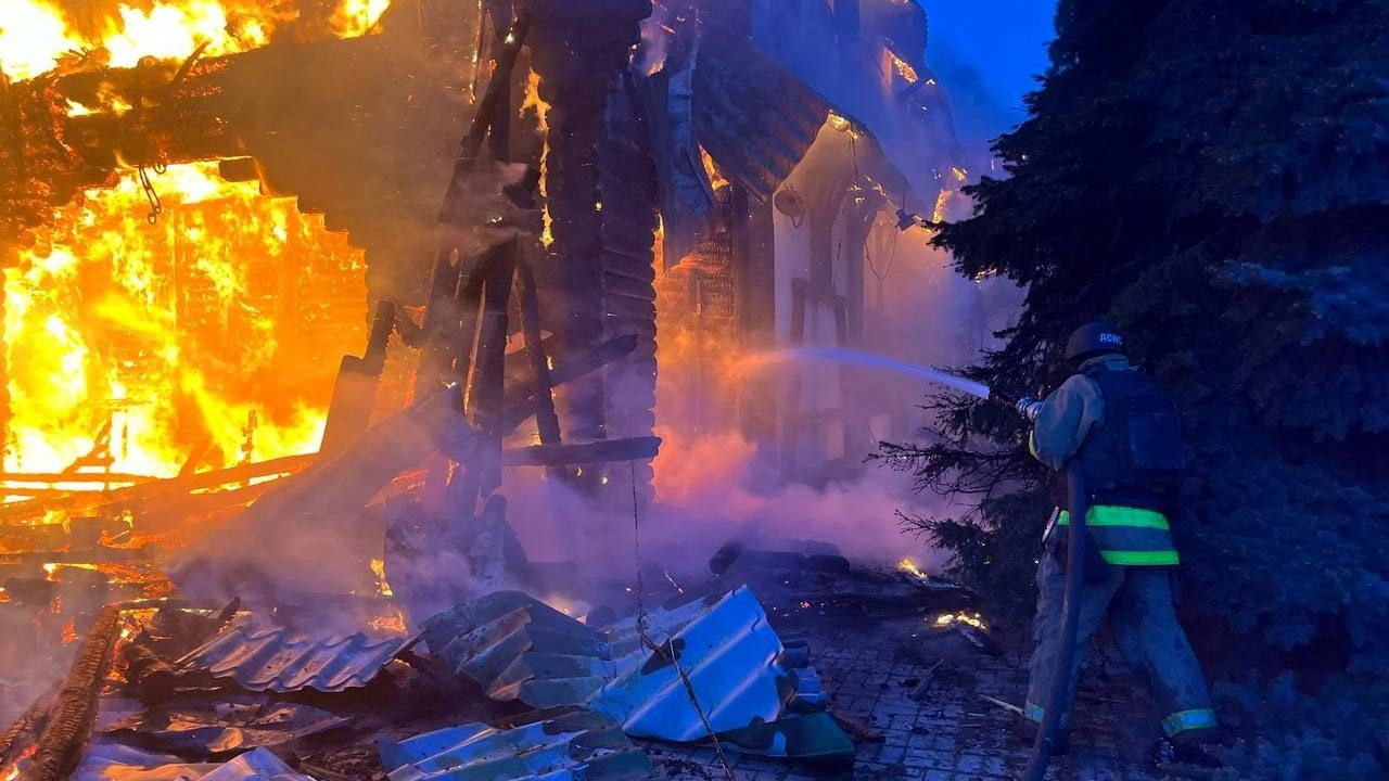 Russia ramping up attacks on Ukraine in ‘critical’ week for peace talks