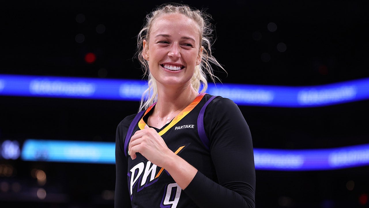 Fever’s Sophie Cunningham optimistic about potential title run with Caitlin Clark