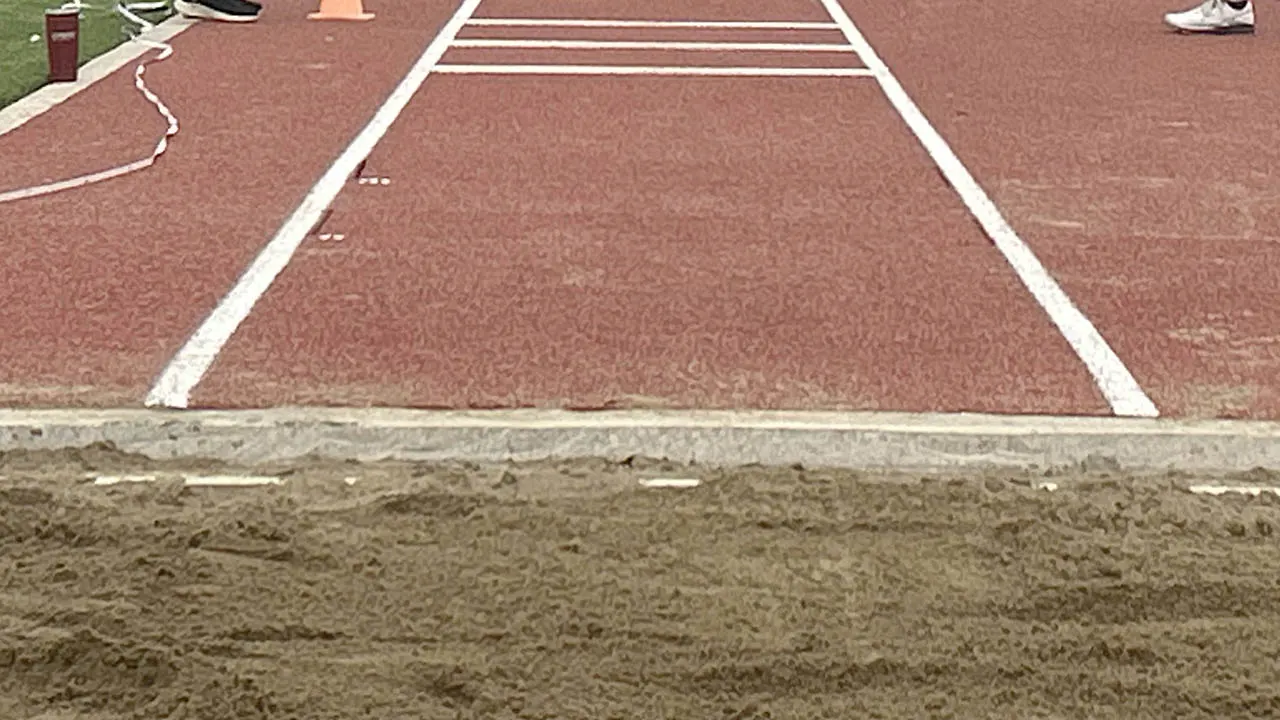 Illinois HS sports: Track athlete left paralyzed after freak accident