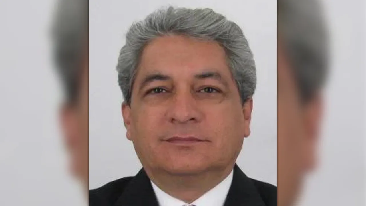 ICE deports former Mexico governor serving federal prison sentence in Illinois