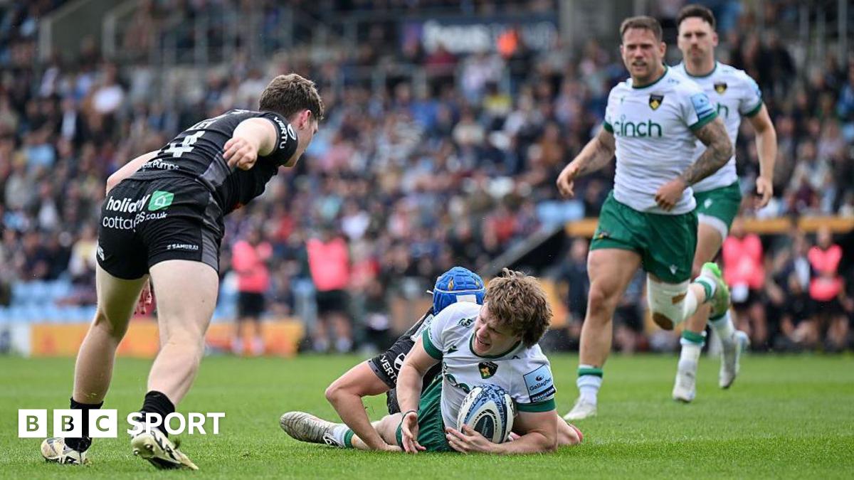 Premiership: Exeter 42-14 Northampton: Chiefs overcome Saints in scrappy game