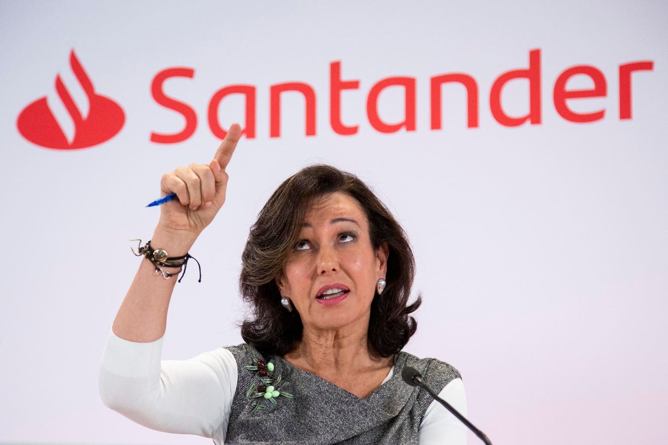 Santander Accused Of $1.3B Financing For South American Deforestation