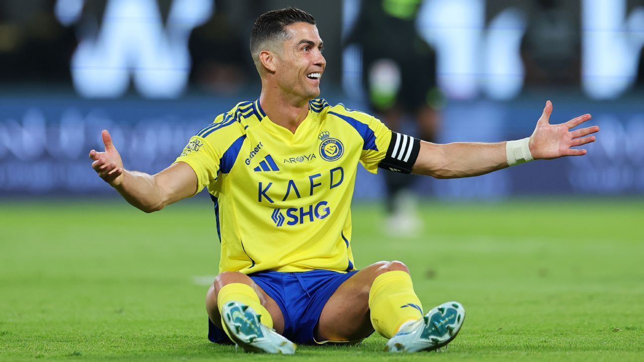 Transfer rumors, news: Brazil clubs eye Ronaldo for Club World Cup