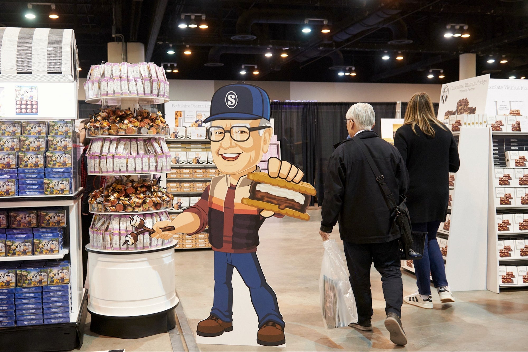 Warren Buffett Exit Changes Berkshire Hathaway Annual Meeting