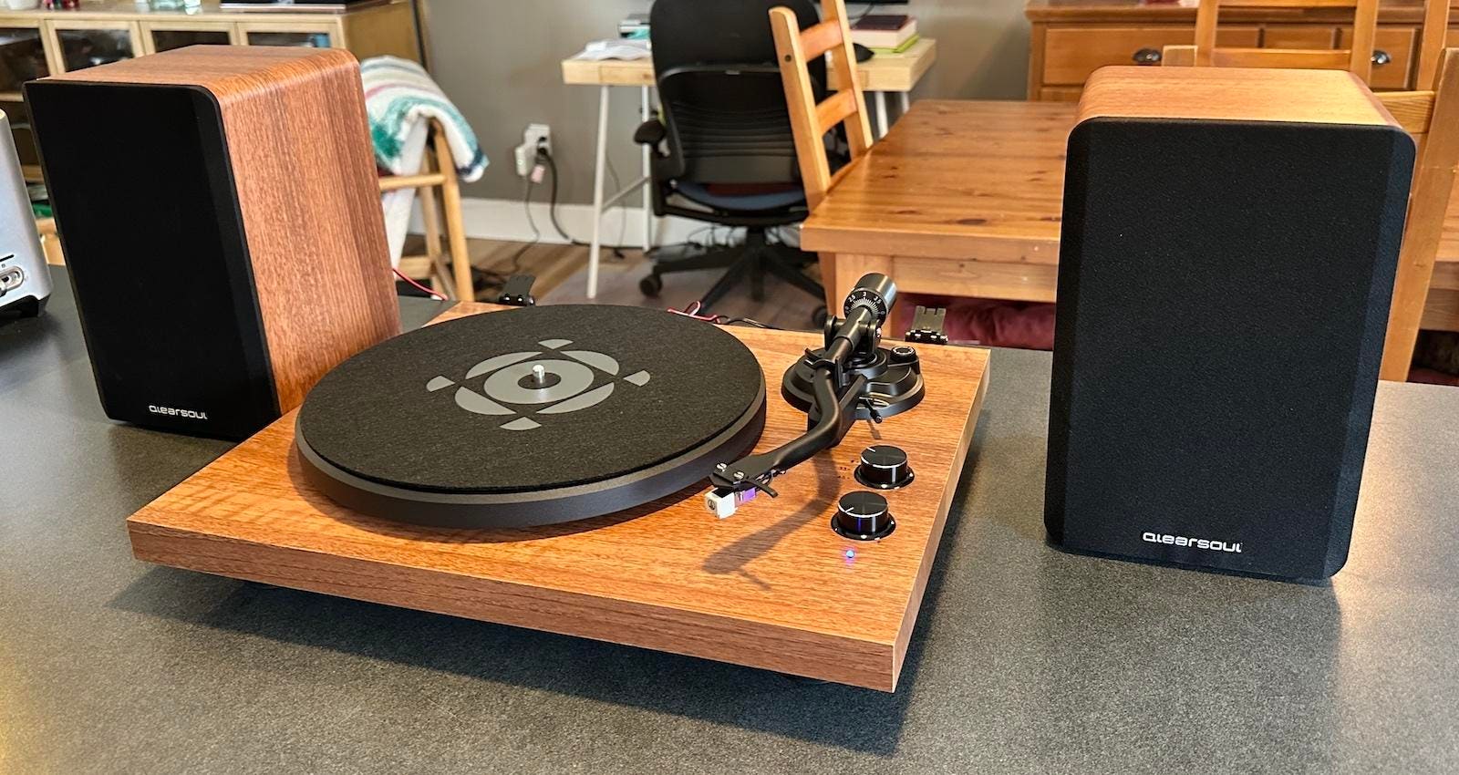 QlearSoul SoulBox S1 Vinyl Record Player With Stereo Speakers