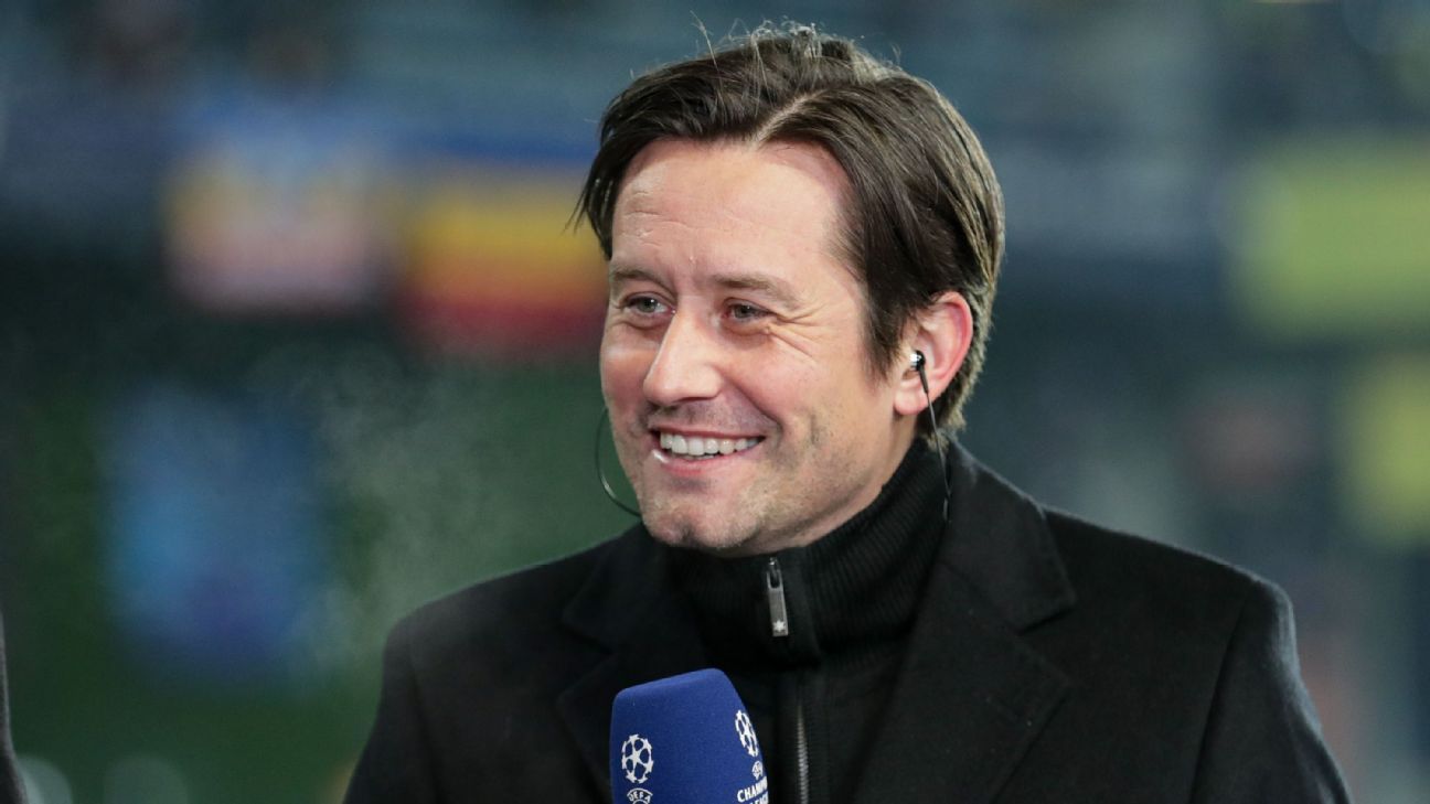 Ex-Arsenal midfielder Tomas Rosicky was hospitalised for heart issue
