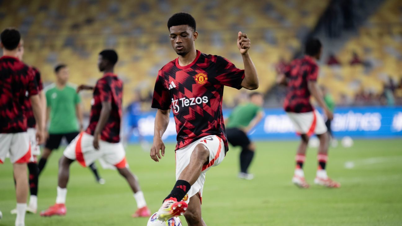 Man United winger Amad Diallo explains gesture to fans in Malaysia