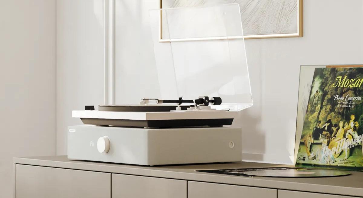 Record Roundup 31: Lamborghinis, Streamers And Wristwatches
