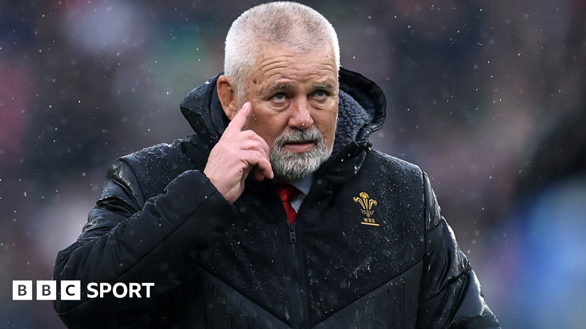 Warren Gatland: Ex-Wales coach takes up advisory role with Uruguayan club Penarol