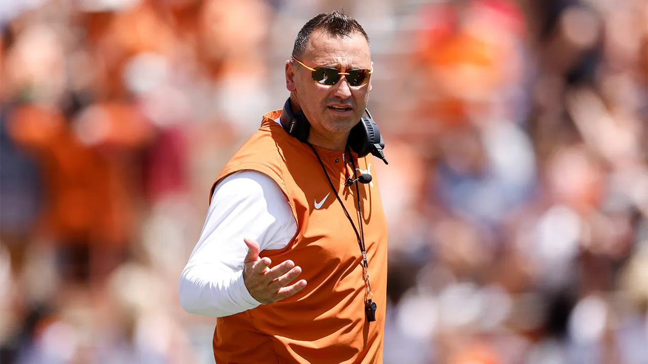 Texas’ Steve Sarkisian floats theory on undefeated college football champions