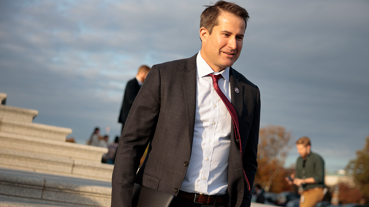 Rep. Moulton urges Democratic Party to tolerate dissent on controversial issues