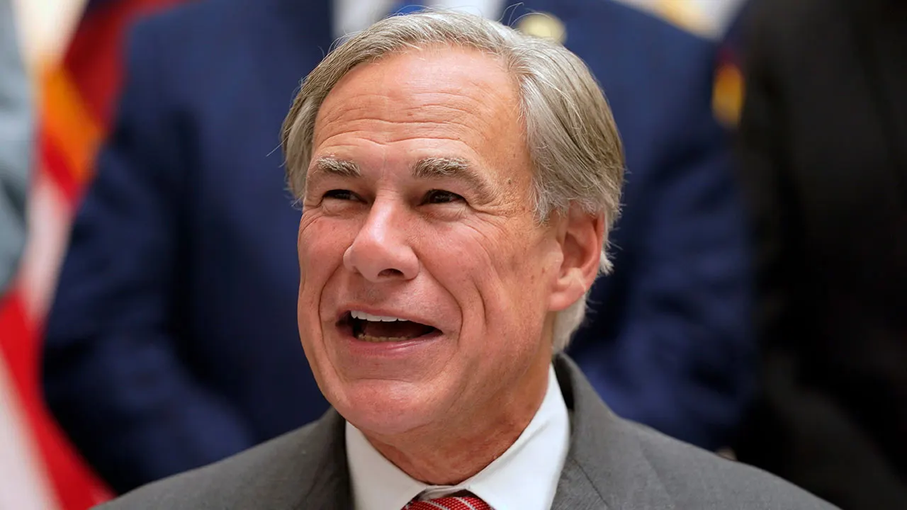 Abbott signs Texas law making it clear only US citizens can vote in state elections