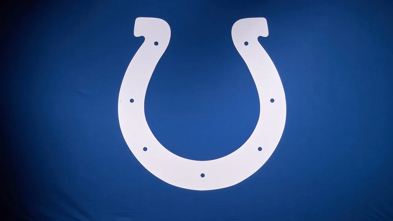 Colts apologize for violating Microsoft deal, ‘insensitive’ Tyreek Hill portrayl