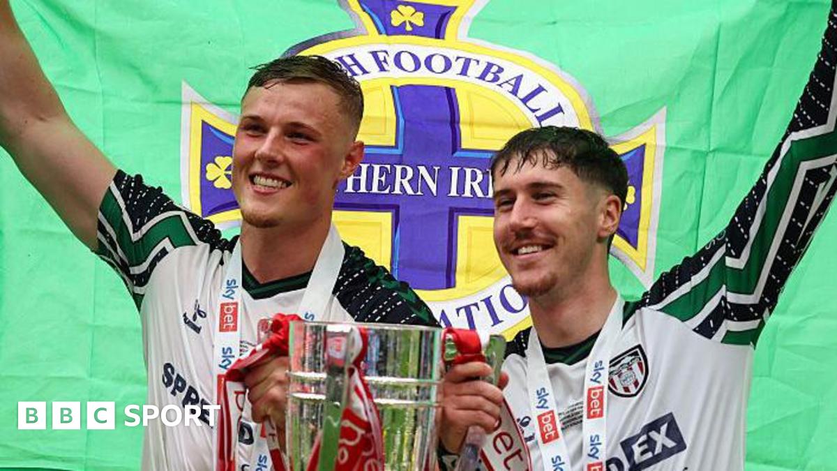 Steven Davis: ‘Individual players successes can help international careers’