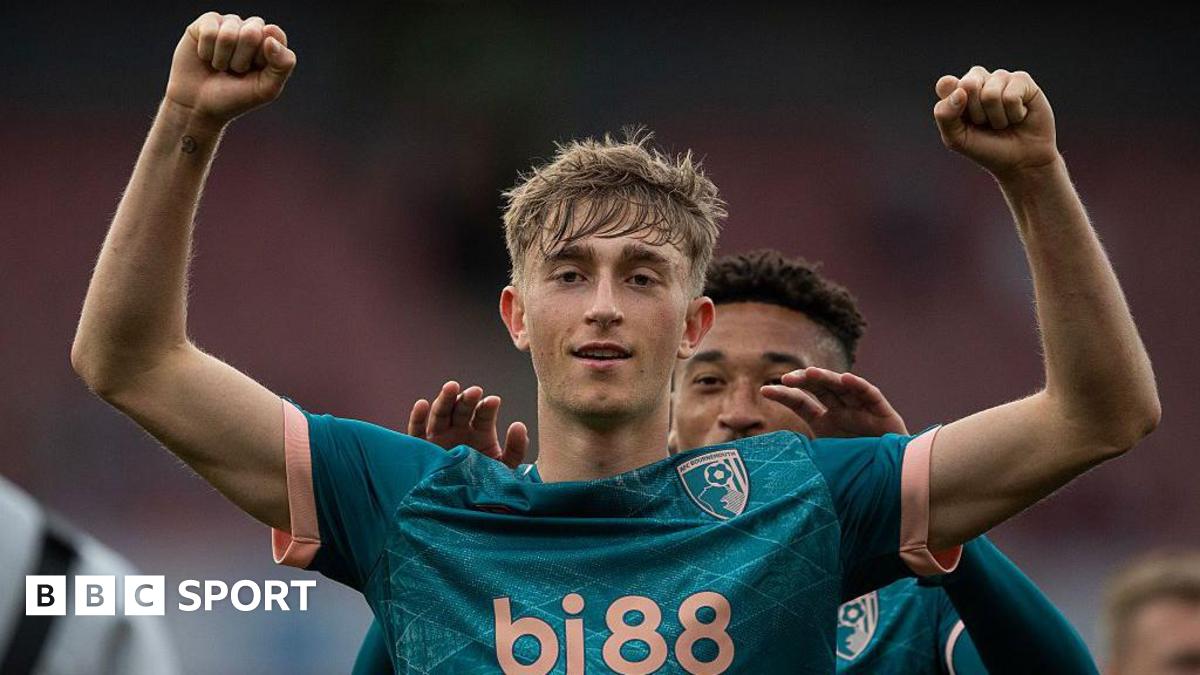 Dean Huijsen: Real Madrid agree £50m deal to sign Bournemouth defender