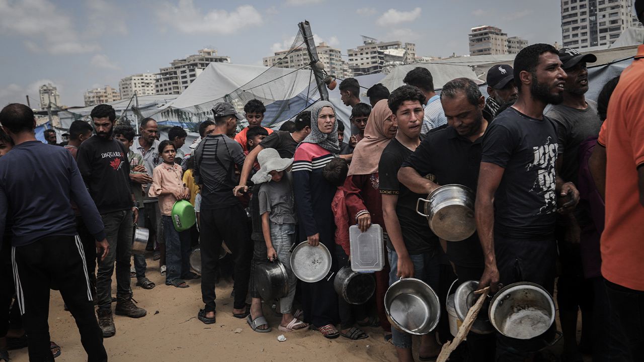 Support for Hamas declines as it threatens starving Palestinians seeking aid
