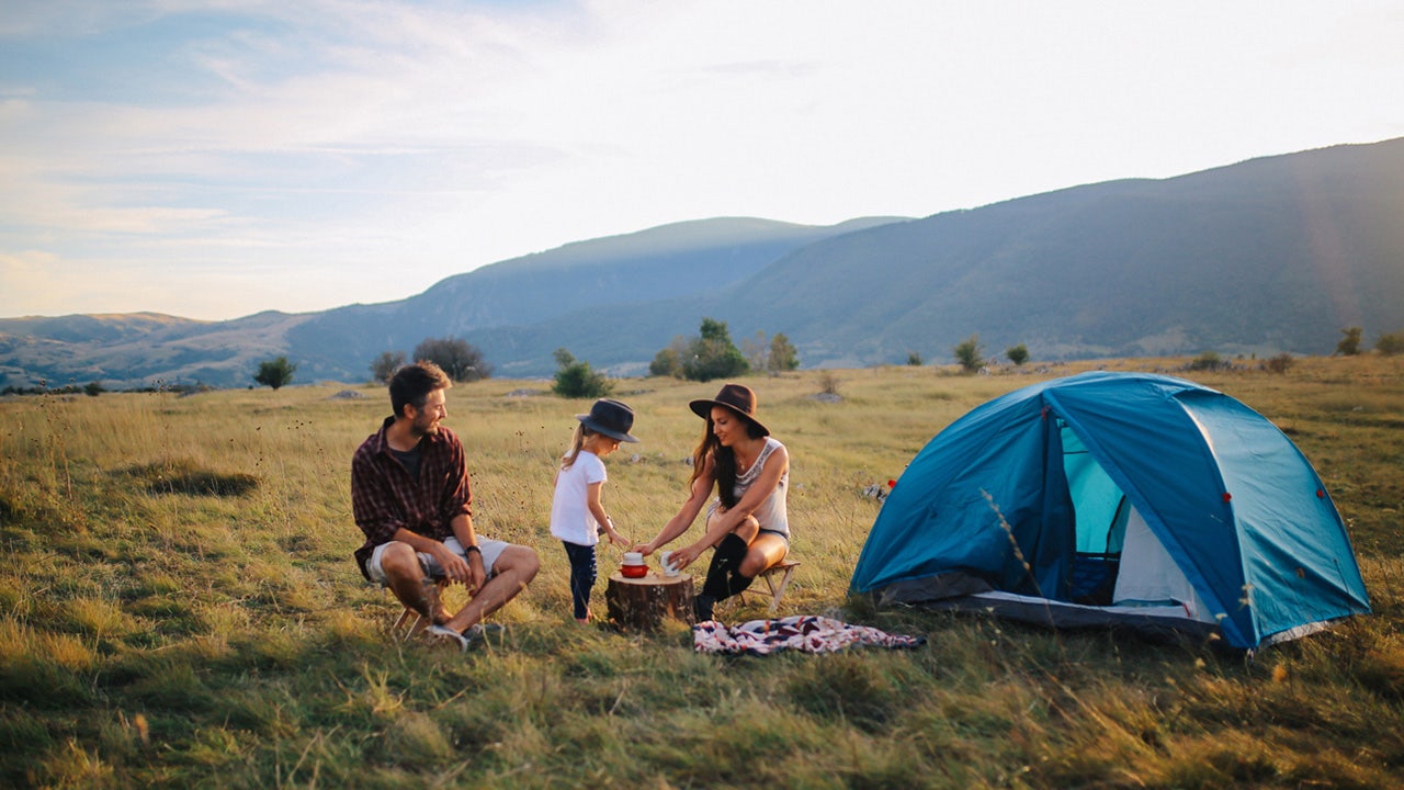 10 family tents for a comfortable camping experience