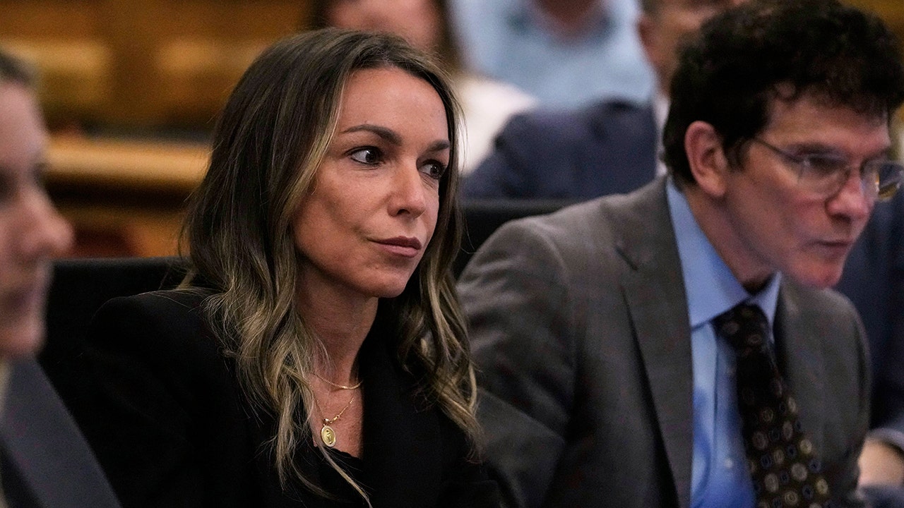 Key investigator in Karen Read case questioned about cocktail glass theory