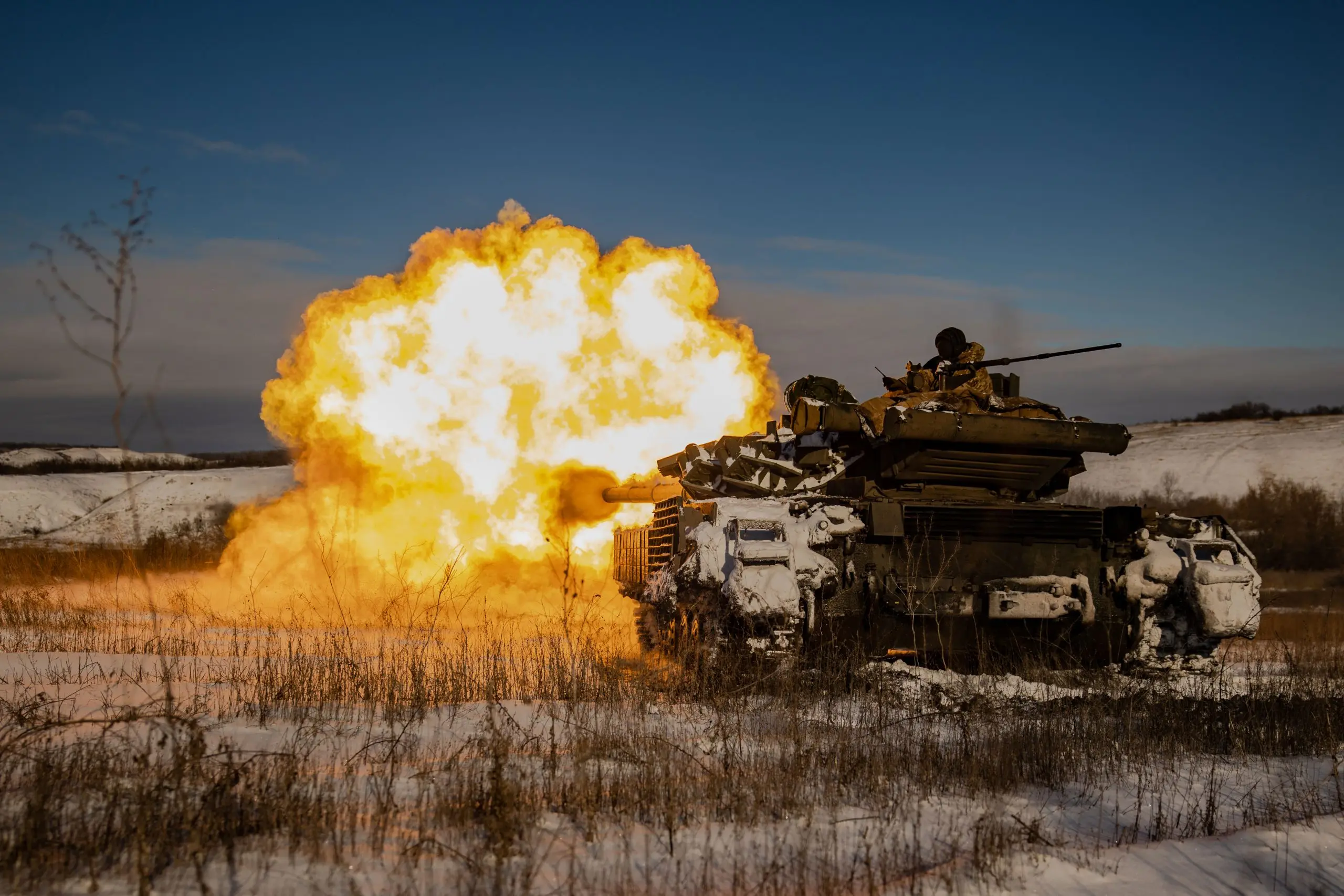 Ukraine warns of Russian summer offensive as Moscow rejects meaningful negotiations
