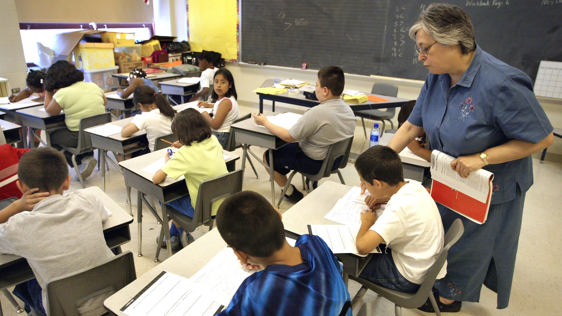 Lenient grading in Chicago schools sparks debate as graduation rates rise