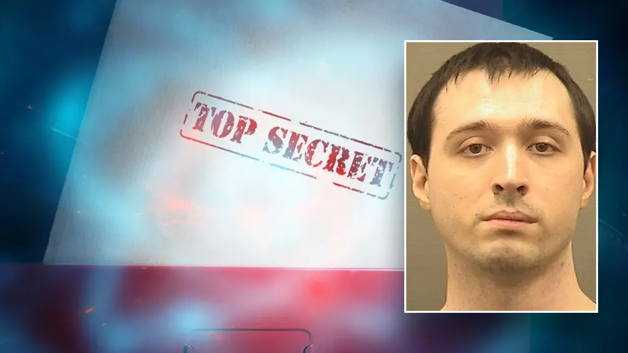 DIA employee could face possible death penalty for sharing classified information