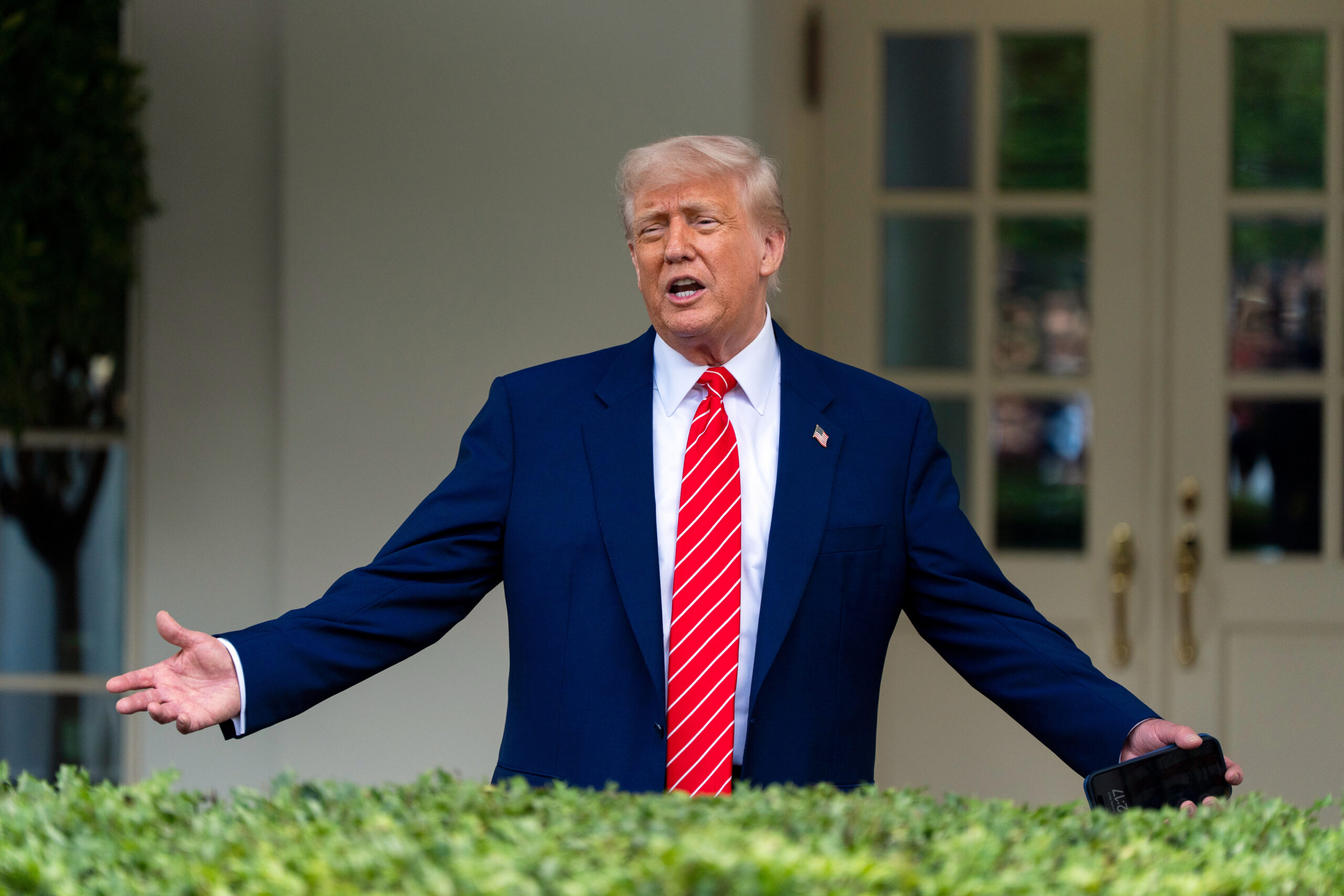 Trump promises to slash drug costs, tying US prices to those paid abroad