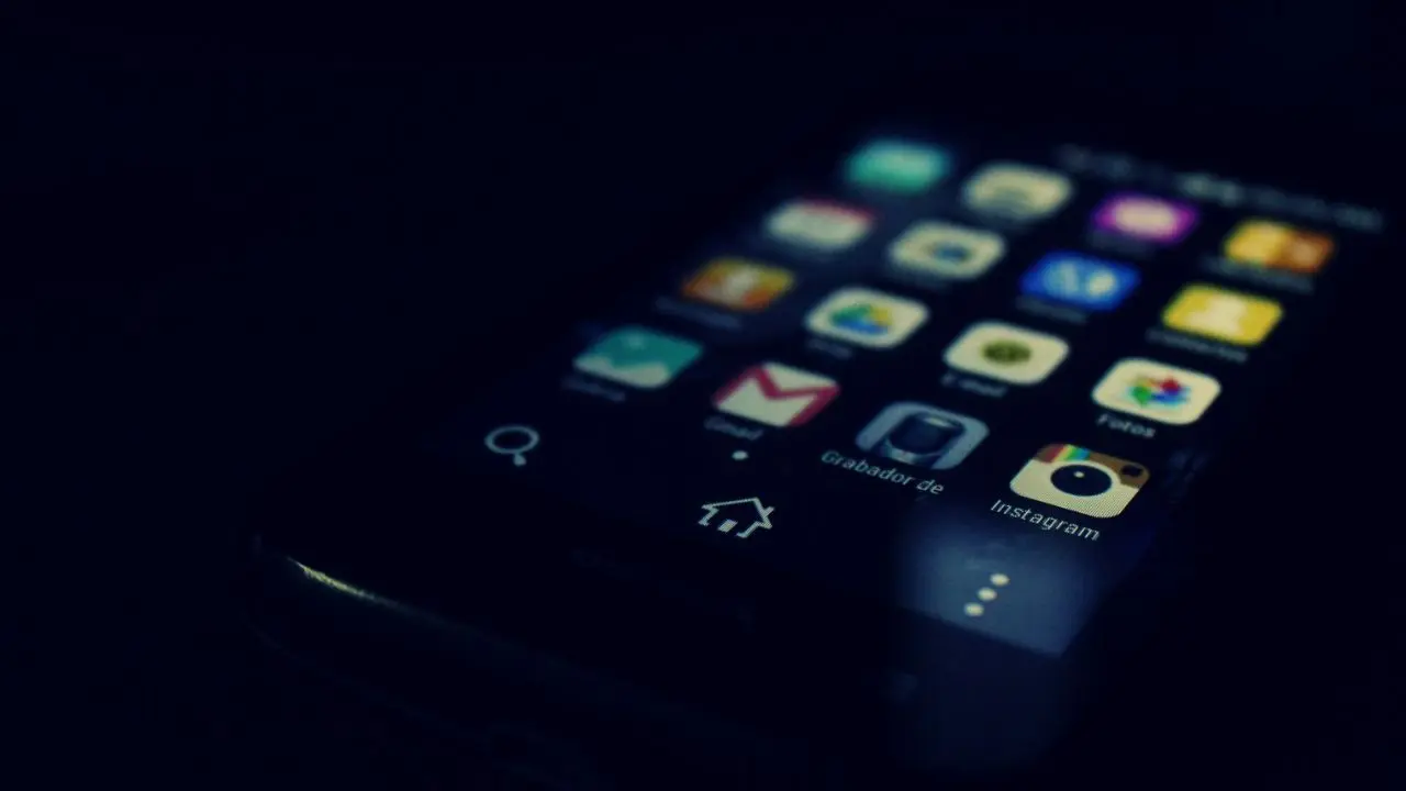 New Android security features protect against scams and device theft