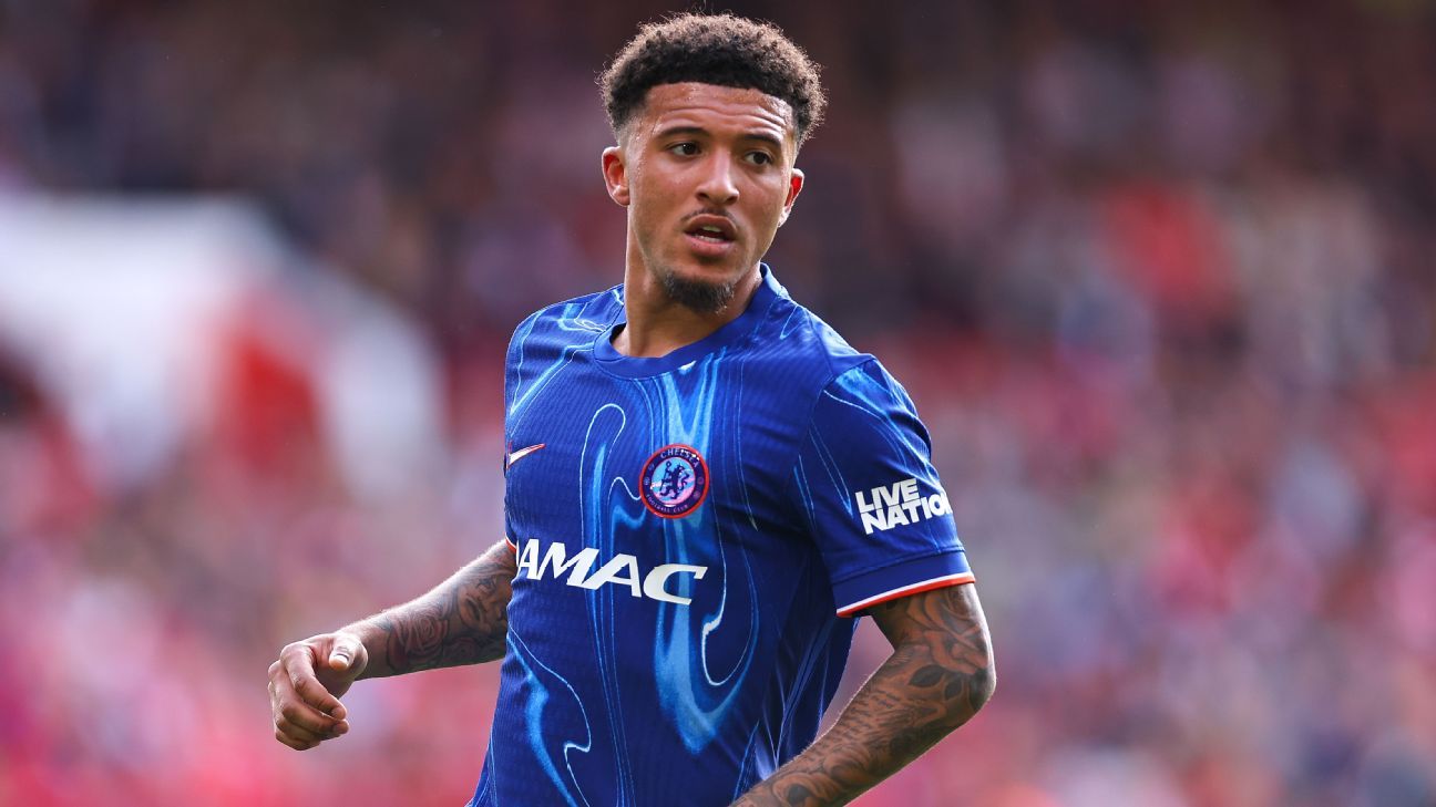 Chelsea send Jadon Sancho back to Man United after failed talks – source