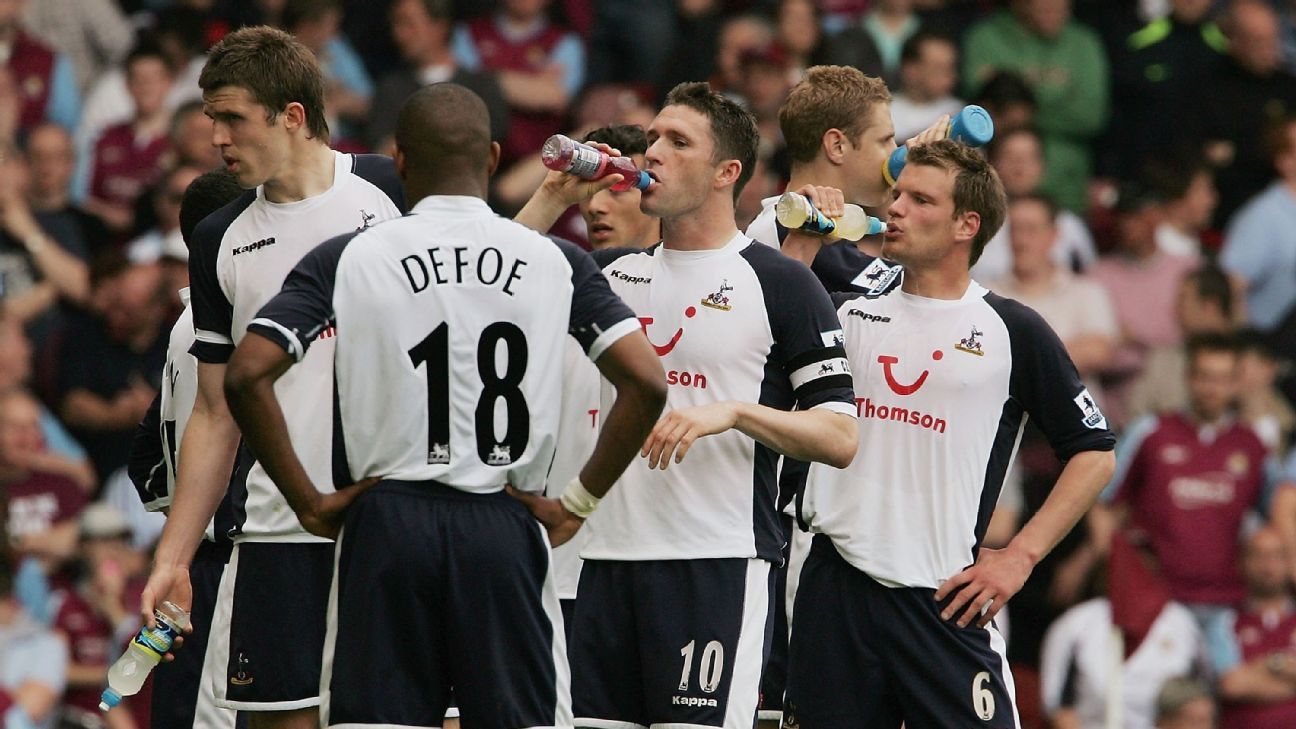 Tottenham reference ‘lasagna-gate’ in kit release video