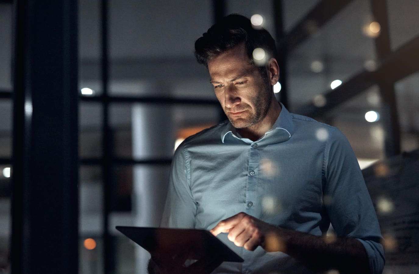 What The Shift From Business Applications To AI Means For Leadership