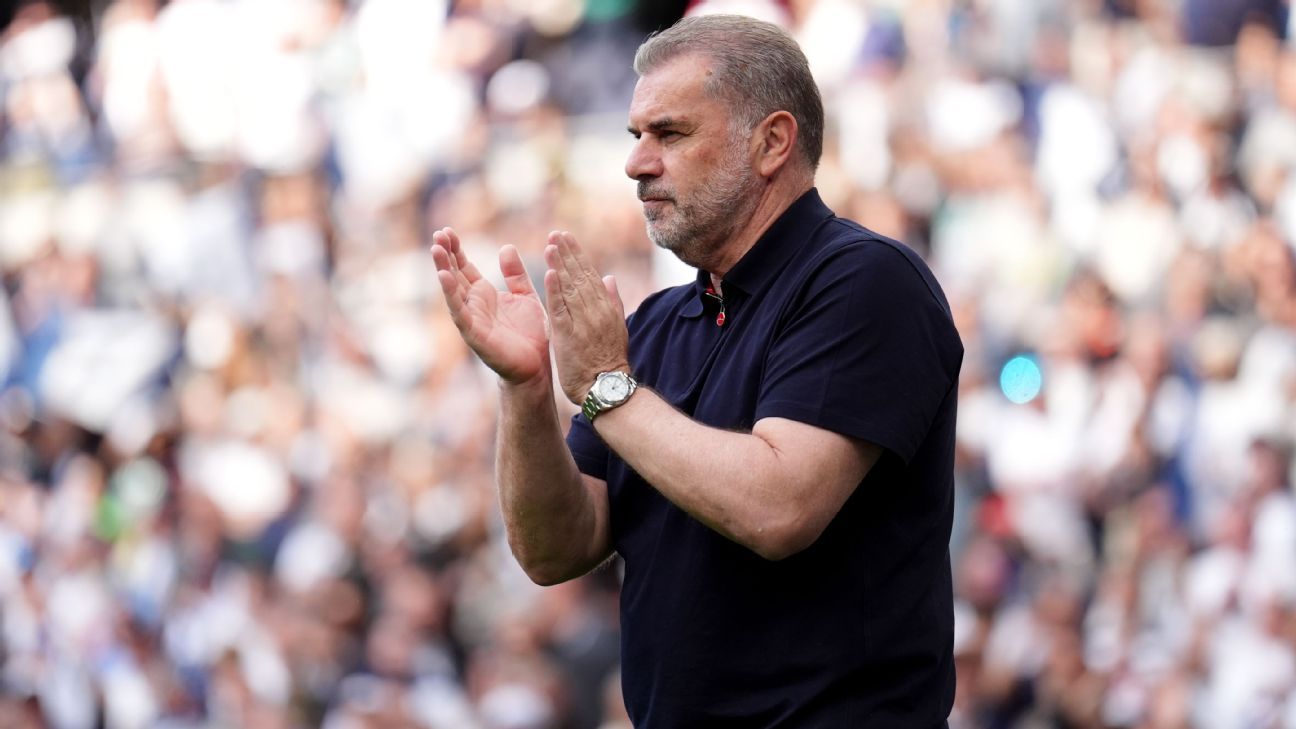 Legend Ange Postecoglou thanked by Tottenham Hotspur players after being sacked
