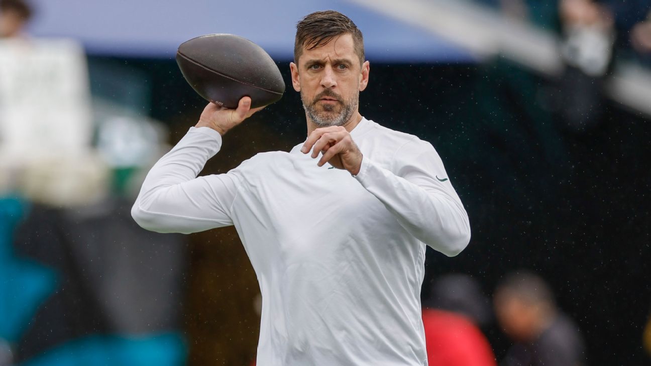 Sources — QB Rodgers with Steelers, signs one-year, $13.65M deal