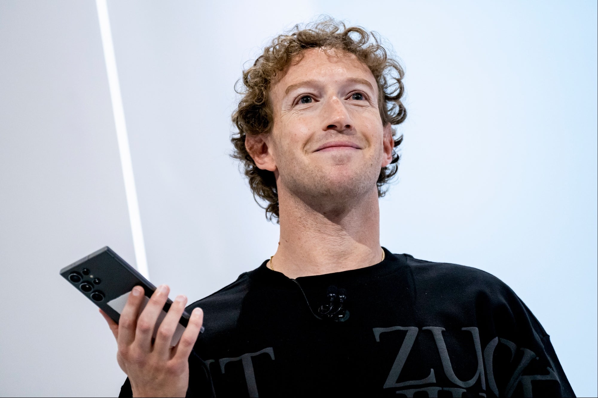 Meta Is Offering Nine-Figure Pay for Superintelligence Team