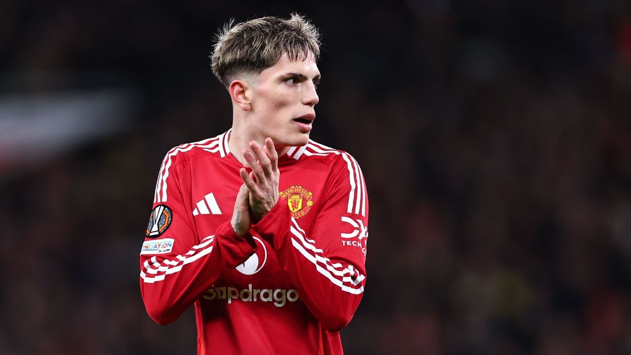 Transfer rumors, news: Villa target Man United’s Garnacho