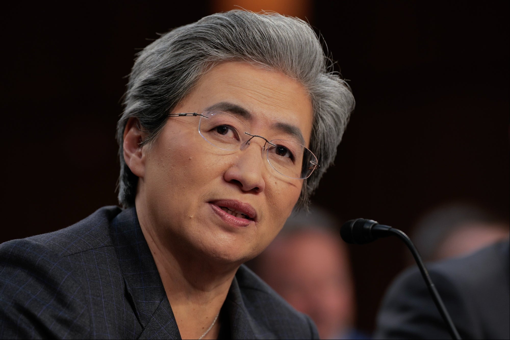 AMD CEO Claims New AI Chips ‘Outperform’ Nvidia’s