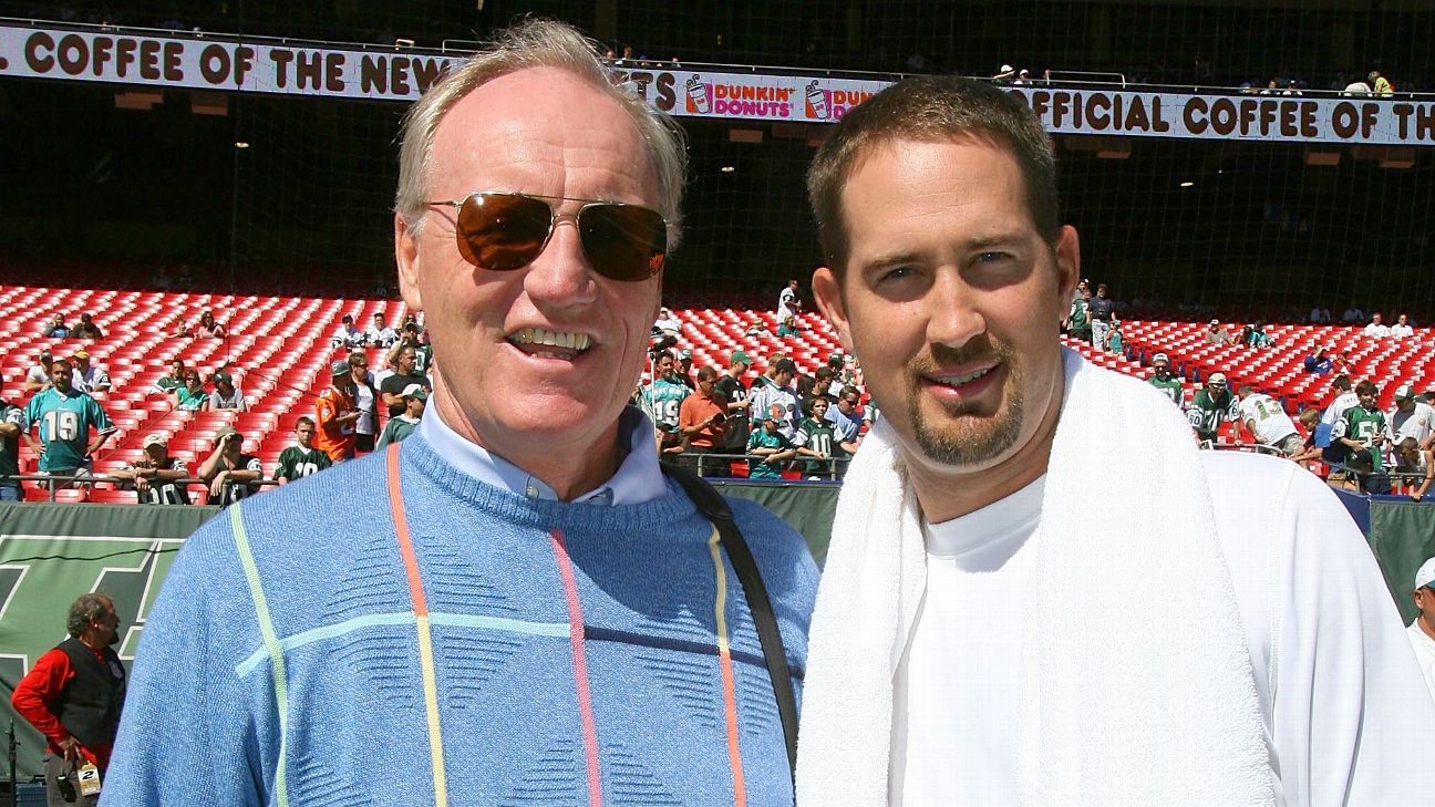 Cowboys’ Brian Schottenheimer thinking of dad, Marty, on Father’s Day