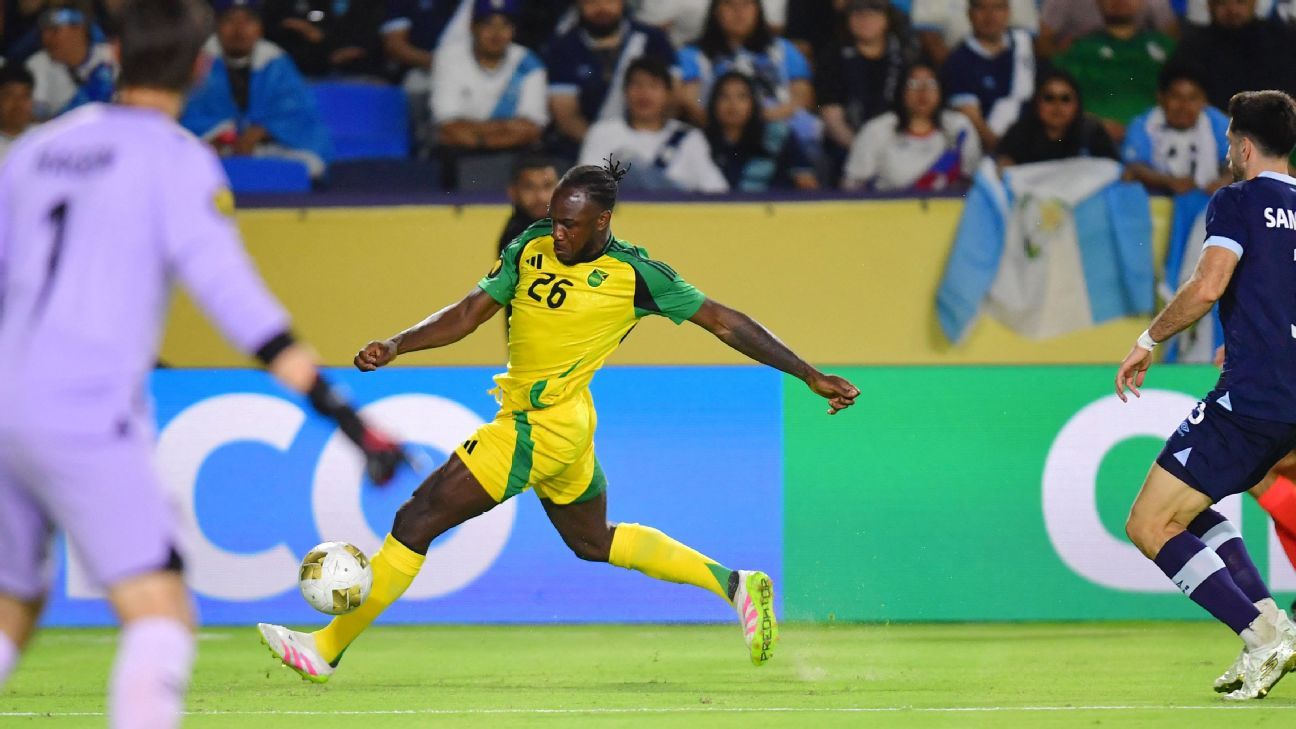 Michail Antonio makes playing return six months after car crash
