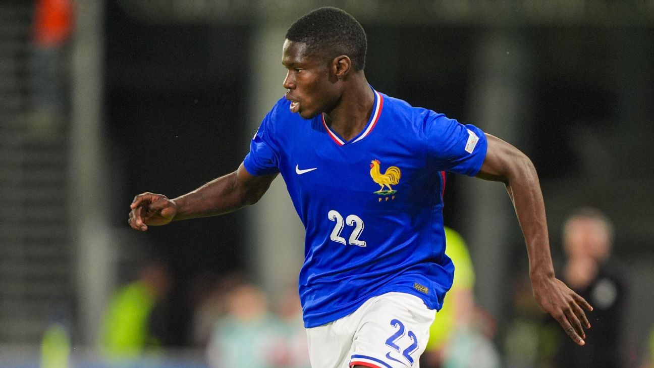 Everton pushing to sign Villarreal’s Thierno Barry – source
