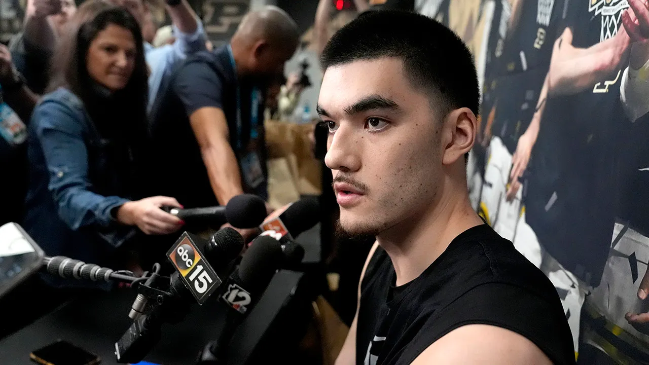 Grizzlies’ Zach Edey caught driving 101 mph in 55-mph zone, police say