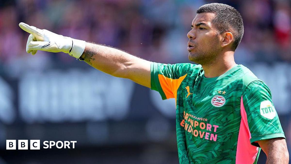 Walter Benitez: Crystal Palace close to signing PSV’s Argentine goalkeeper