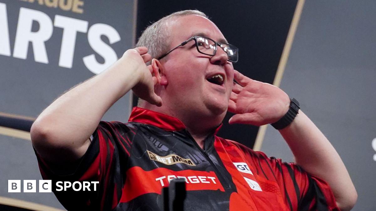 Stephen Bunting claims first Players Championship title since 2021