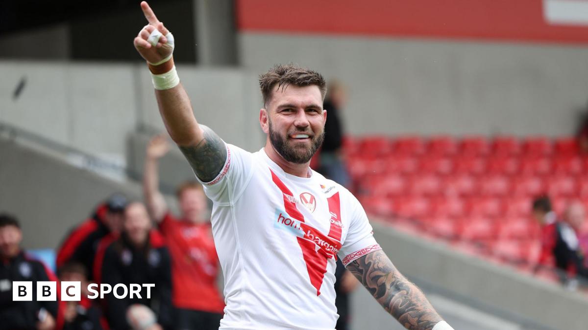 Super League: Salford Red Devils 4-46 St Helens – Kyle Feldt shines in Saints win