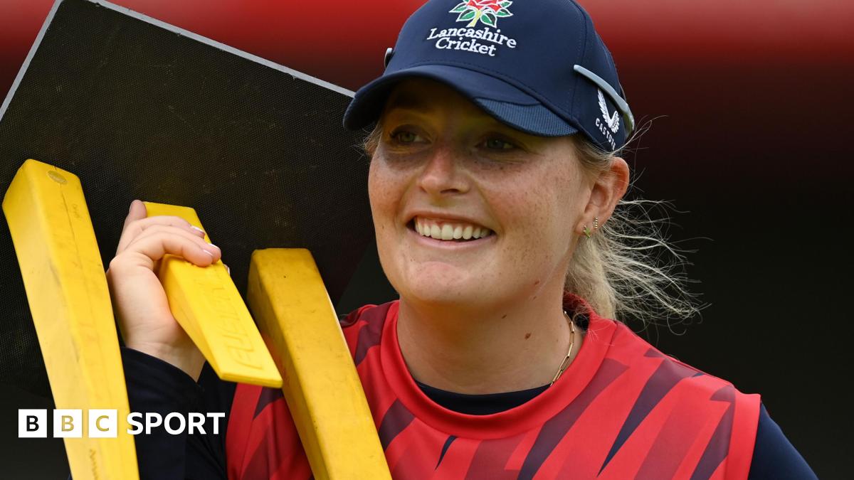 Sophie Ecclestone: England hopeful over spinner’s fitness for India series despite fresh injury