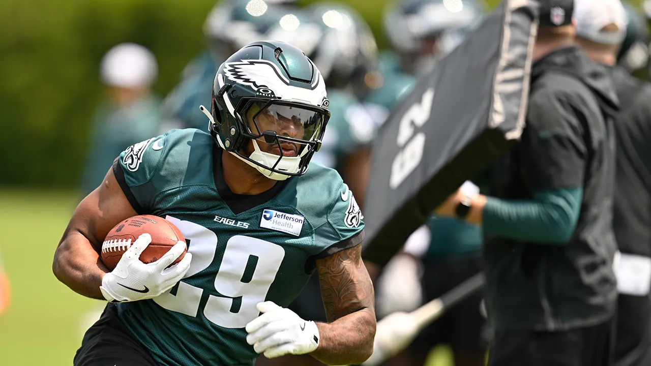 Eagles’ AJ Dillon participates in NFL stars’ chess tournament for charity